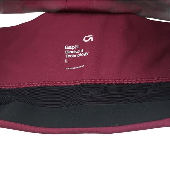 Gap Fit Sports Bra Large Blackout Technology High Neck Burgundy Stars Athleisure - Picture 3 of 3